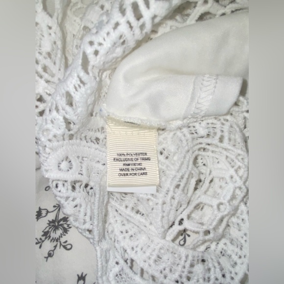 Women Ultra Pink short sleeves all over lace crochet scallop hem white top Sz XL - Picture 6 of 10